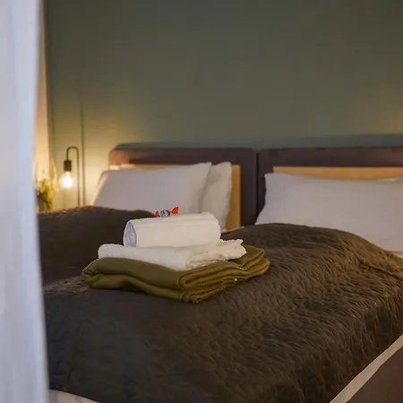 Apartment Große, Gemütliche 4-zimmer-ferienwohnung Mit Guter Verkehrsanbindung Im Süden Von Heidelberg