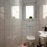 Apartment Grosse, Gemuetliche 4-zimmer-ferienwohnung Mit Guter Verkehrsanbindung Im Sueden Von *