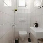 Grosse, Gemuetliche 4-zimmer-ferienwohnung Mit Guter Verkehrsanbindung Im Sueden Von Heidelberg