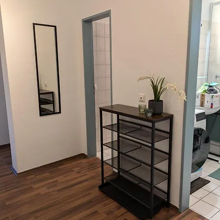 Apartment Grosse, Gemuetliche 4-zimmer-ferienwohnung Mit Guter Verkehrsanbindung Im Sueden Von Heidelberg